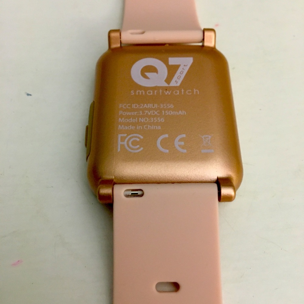Q7 SmartWatch